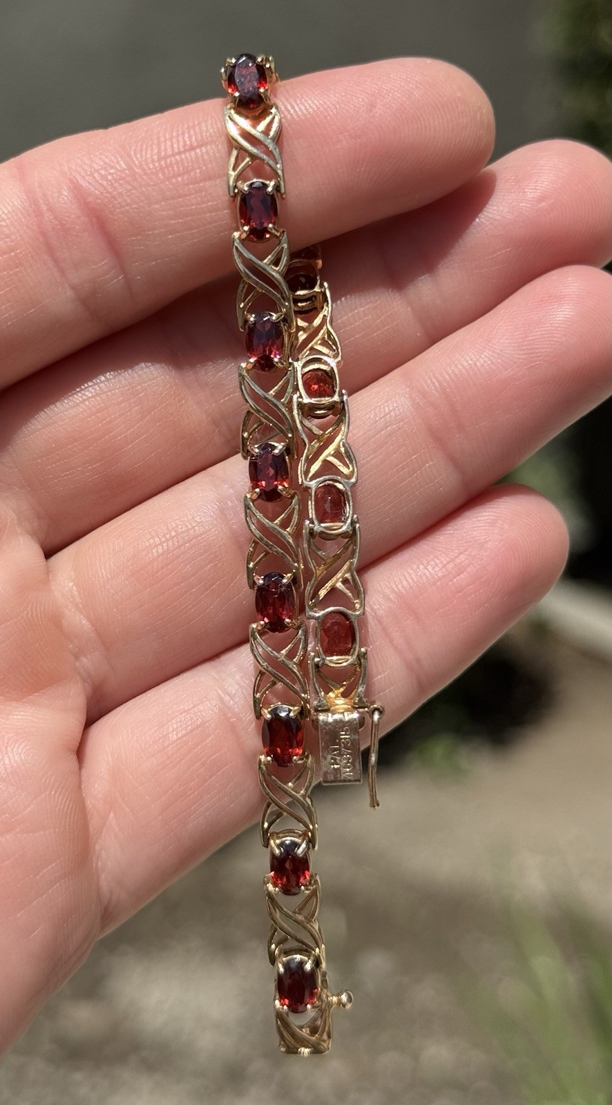 Vintage 10k Yellow Gold Red Garnet Tennis Bracelet 6.75” 9.22g