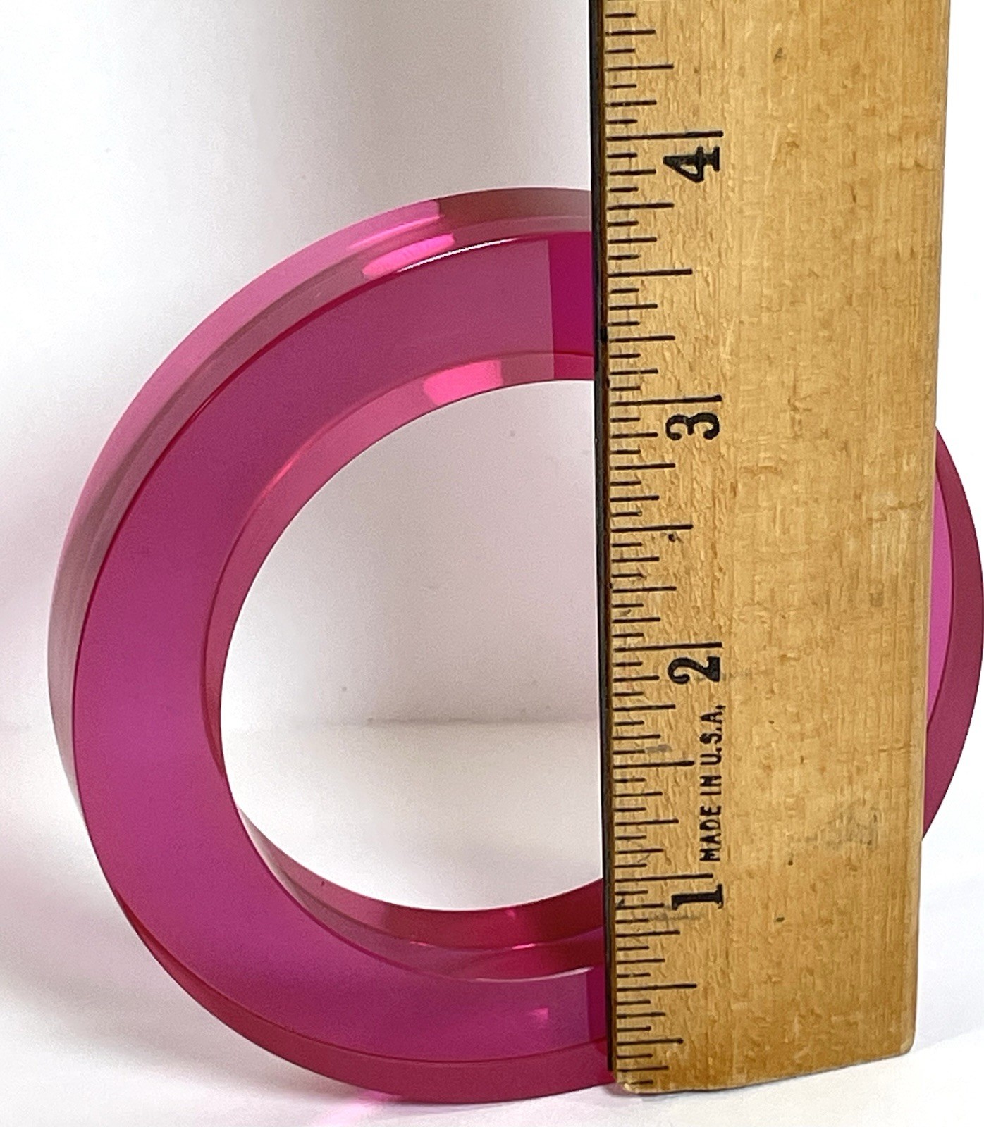 Lucite Bangle Bracelet Acrylic Hot Pink Chunky Round Fuchsia Estee Lauder Vtg 8”