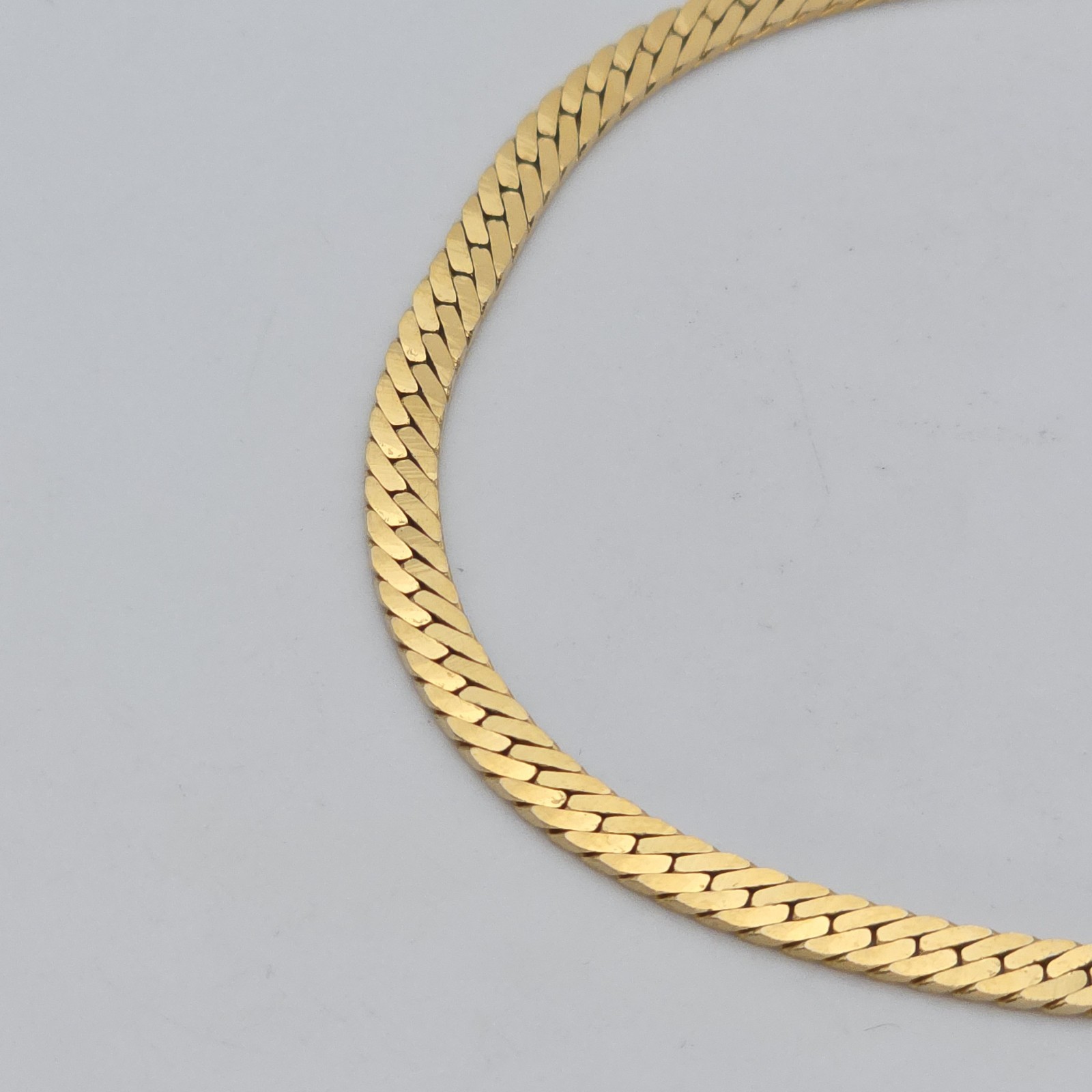 Genuine Vtg MONET Bracelet Serpentine Chain Sister Clasp Gold Plated Signed 7.5″