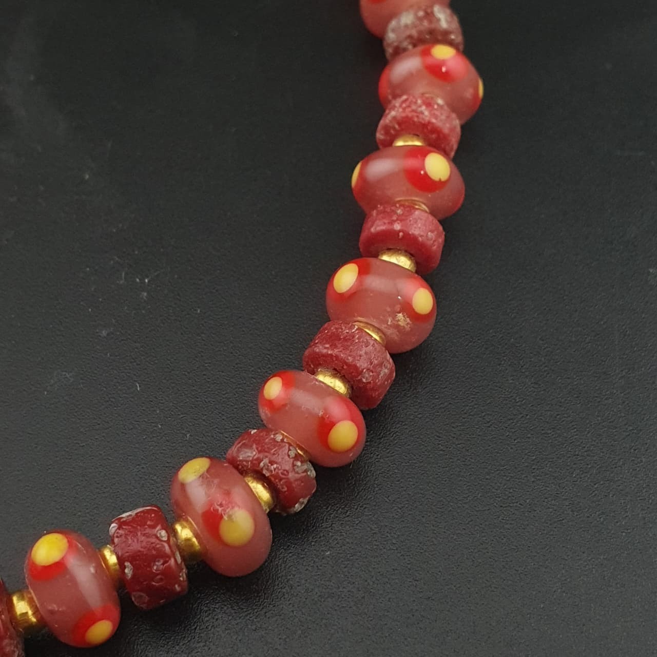Vintage Venetian Tiny Tire Eye Glass Beads Necklace 26in 8.4-9.2mm