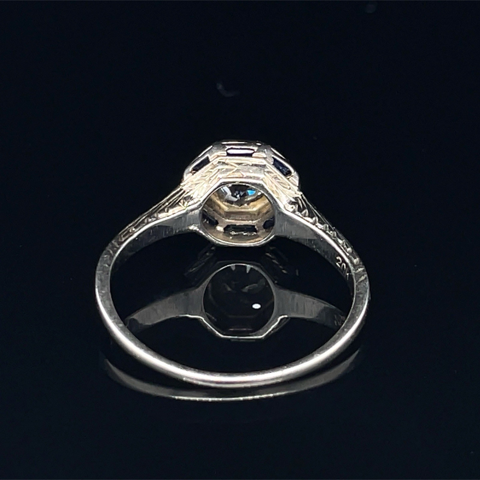 Art Deco Old European Cut Diamond Sapphire Halo 18K Gold