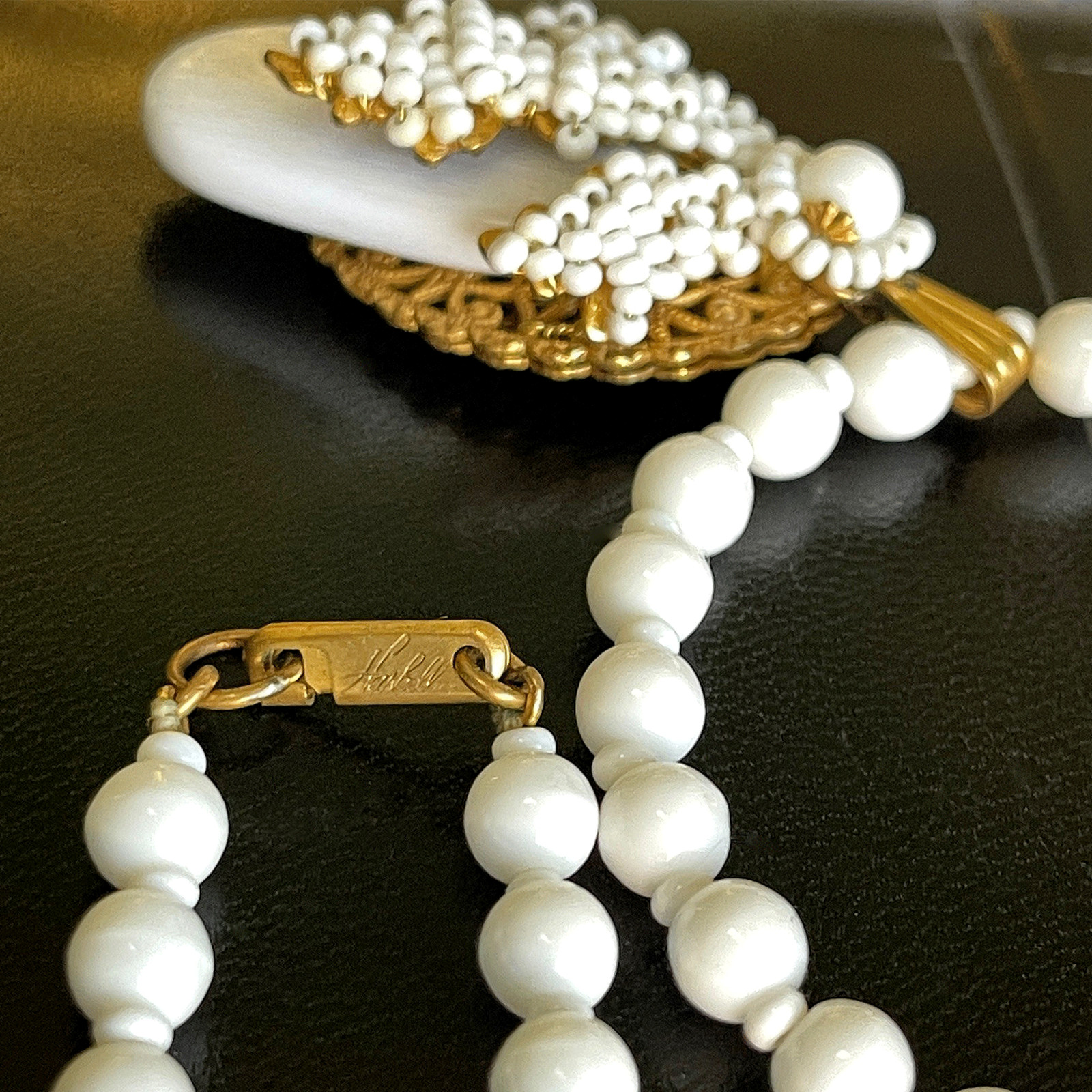Vintage Mariam Haskell Milk Glass Bead Neck Signed Clasp / Pendant 20”