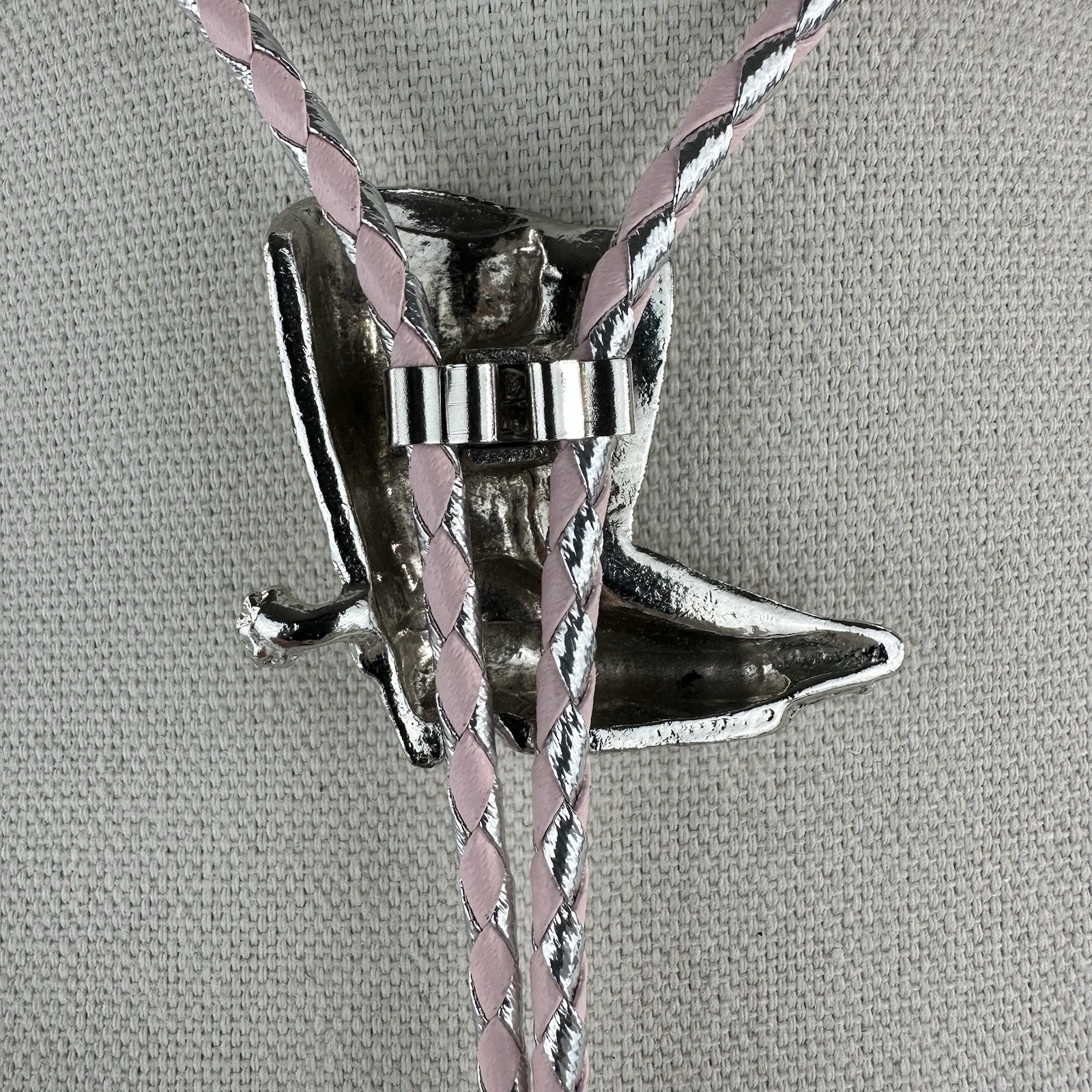 Stunning Vintage 90s Chrome Silver Tone Boots And Spurs Western Bolo Tie