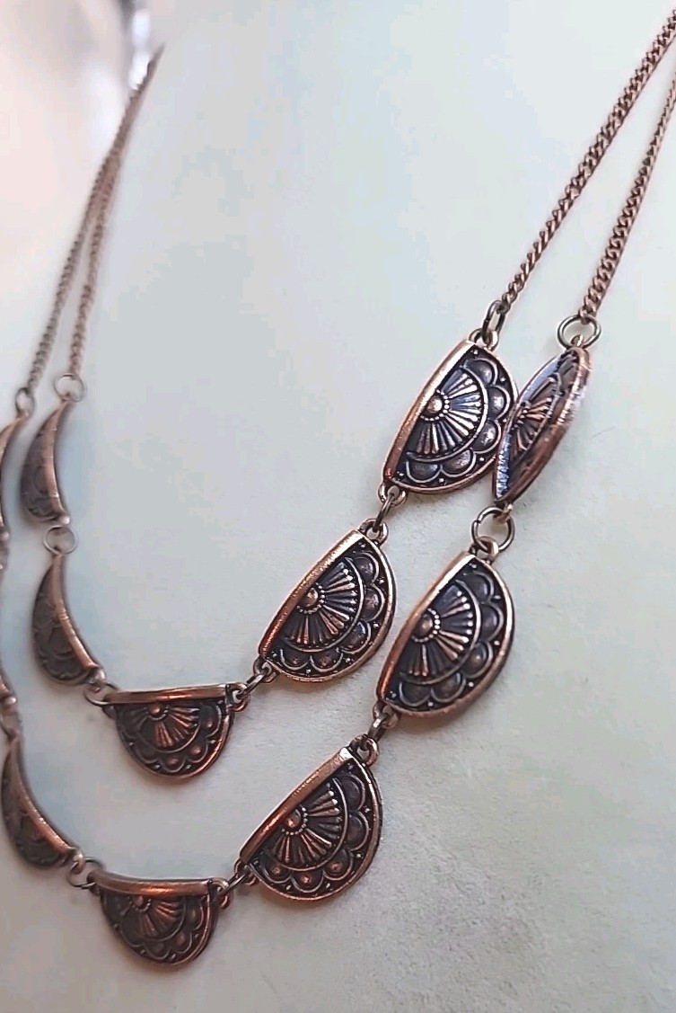 Vintage Coppertone Double Strand Crescent Plate Necklace W/Matching Earrings 20″