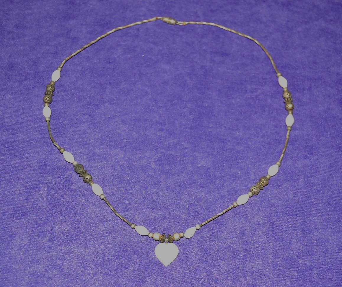 Vintage 20″ Long Necklace Looks Like Seashells and Shell Heart with Metal Beads