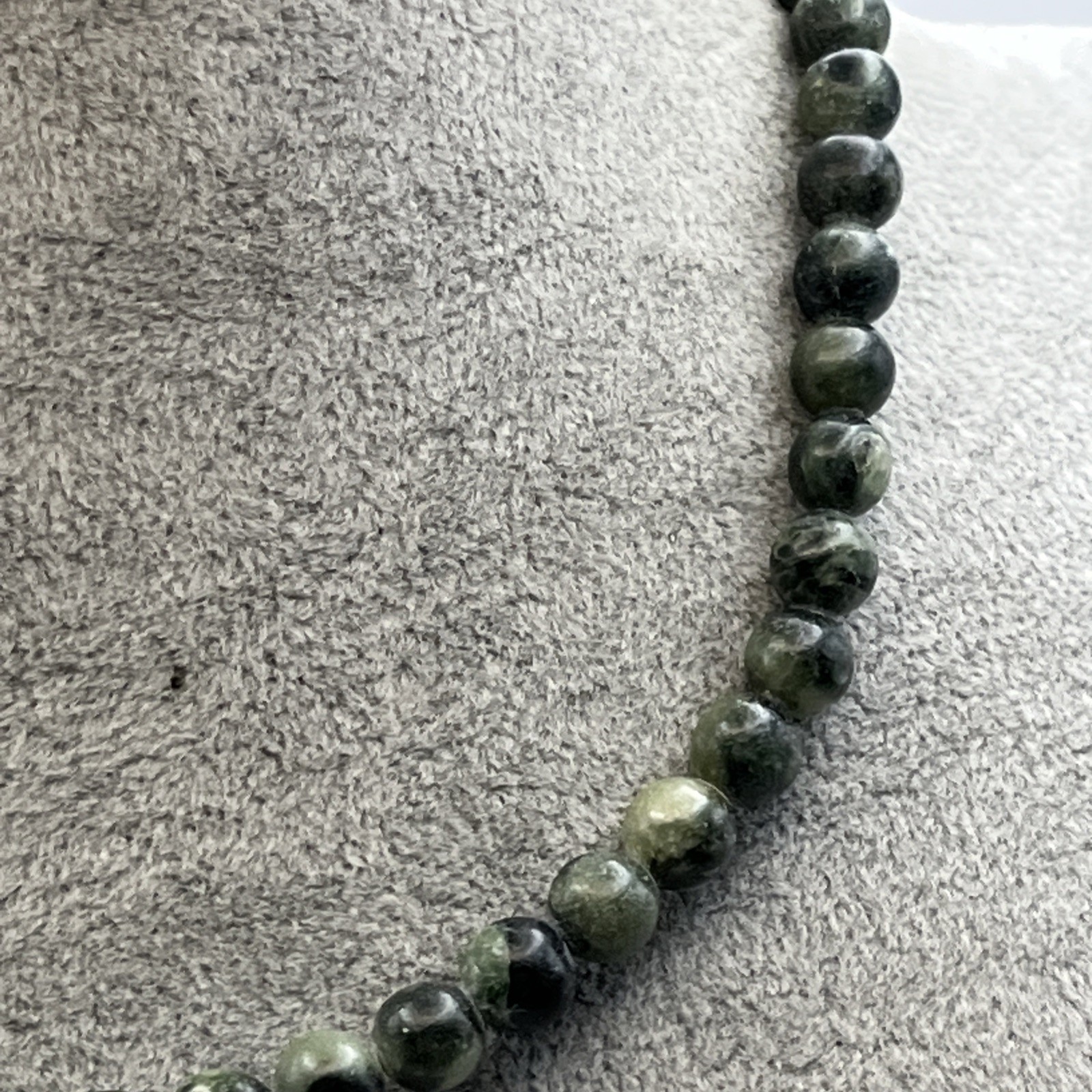 Vintage Dark Green Serpentine 6mm Natural Stone Beaded Necklace Barrel Clasp