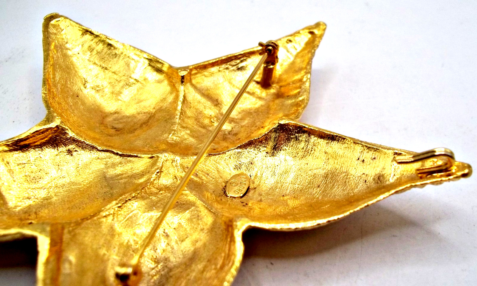 Vintage Signed Cadoro Starfish Brooch Pendant Gold-tone Runway Statement Rare NY