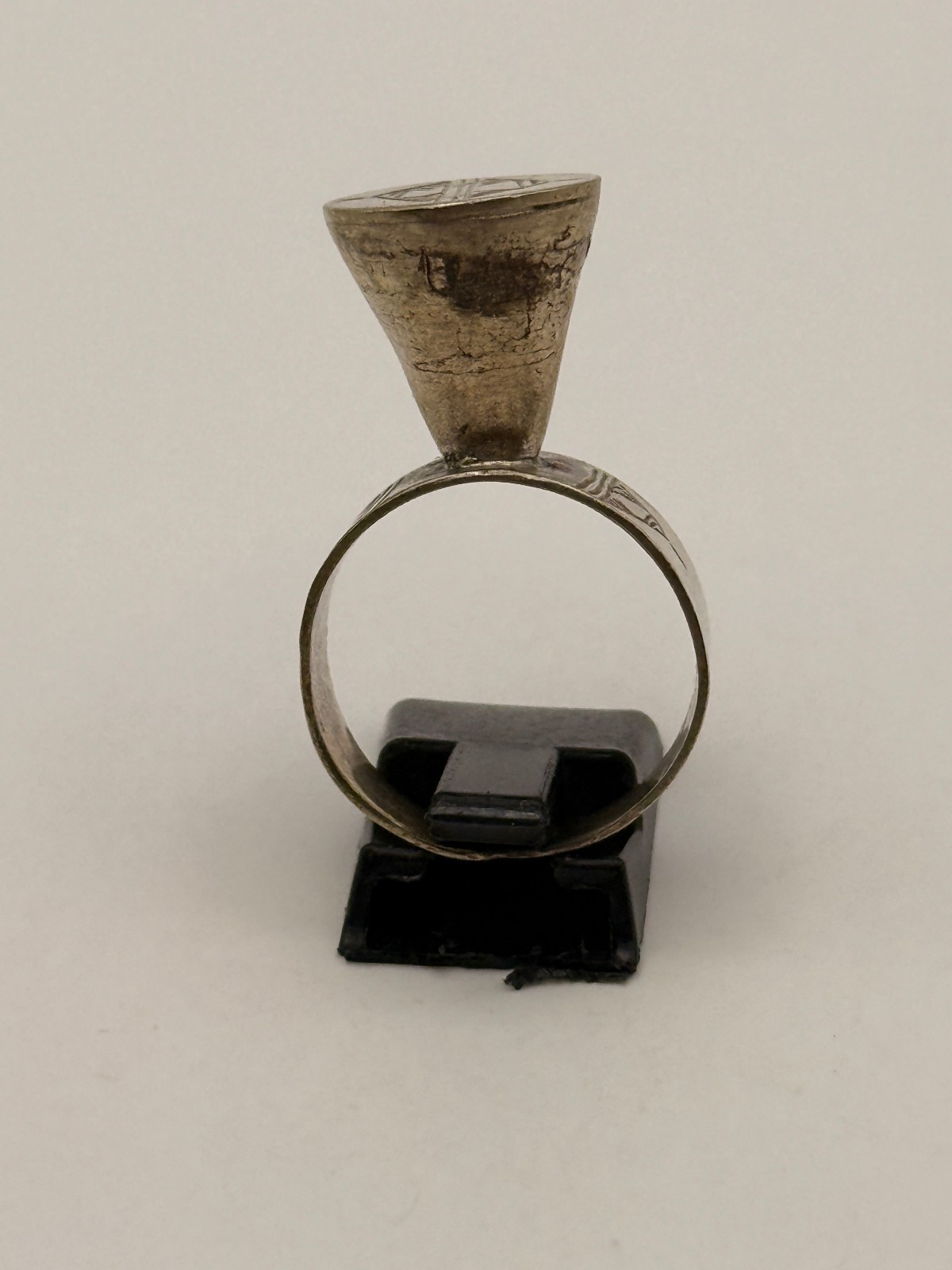Rare Amazigh Berber Handmade Antique Ring – Authentic Moroccan Tuareg Jewelry!
