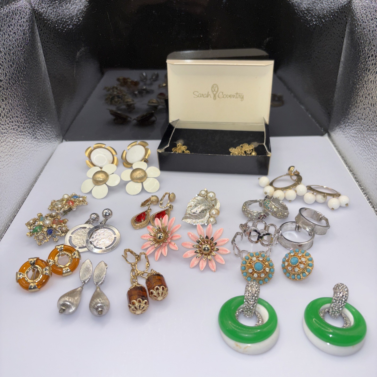 Vtg Sarah Coventry Clip On Earring Jewelry Lot. Estate Auction. See Description