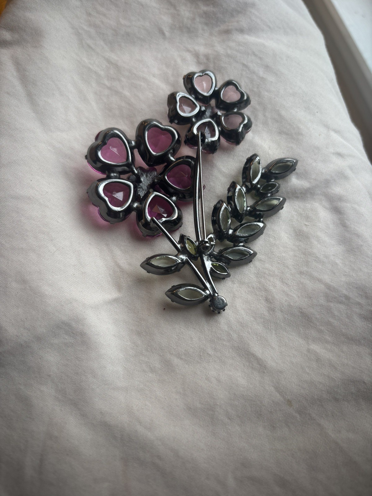 Vintage Lucite/rhinestone Pink Flowers Hearts Brooch,