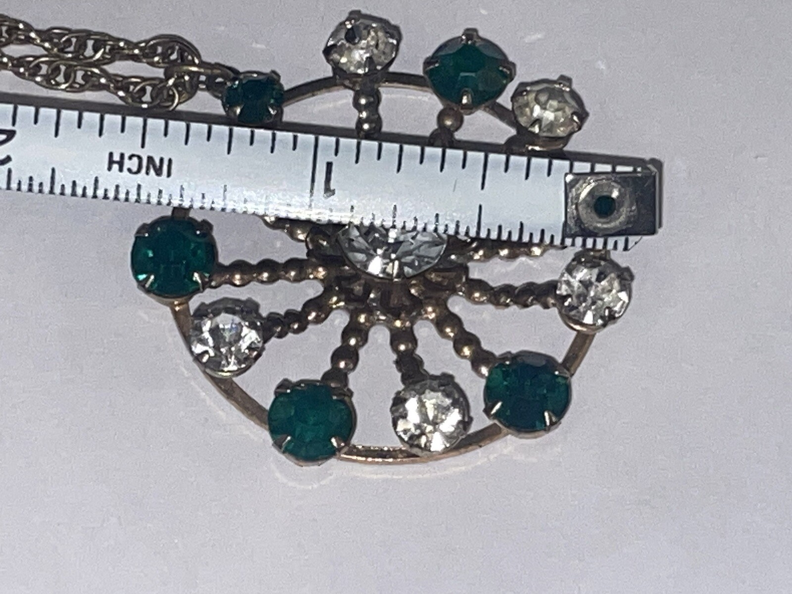 Vintage CA Co 12K Gold Filled 24″ w Green & Clear Stone Starburst Pendant🌺🌺