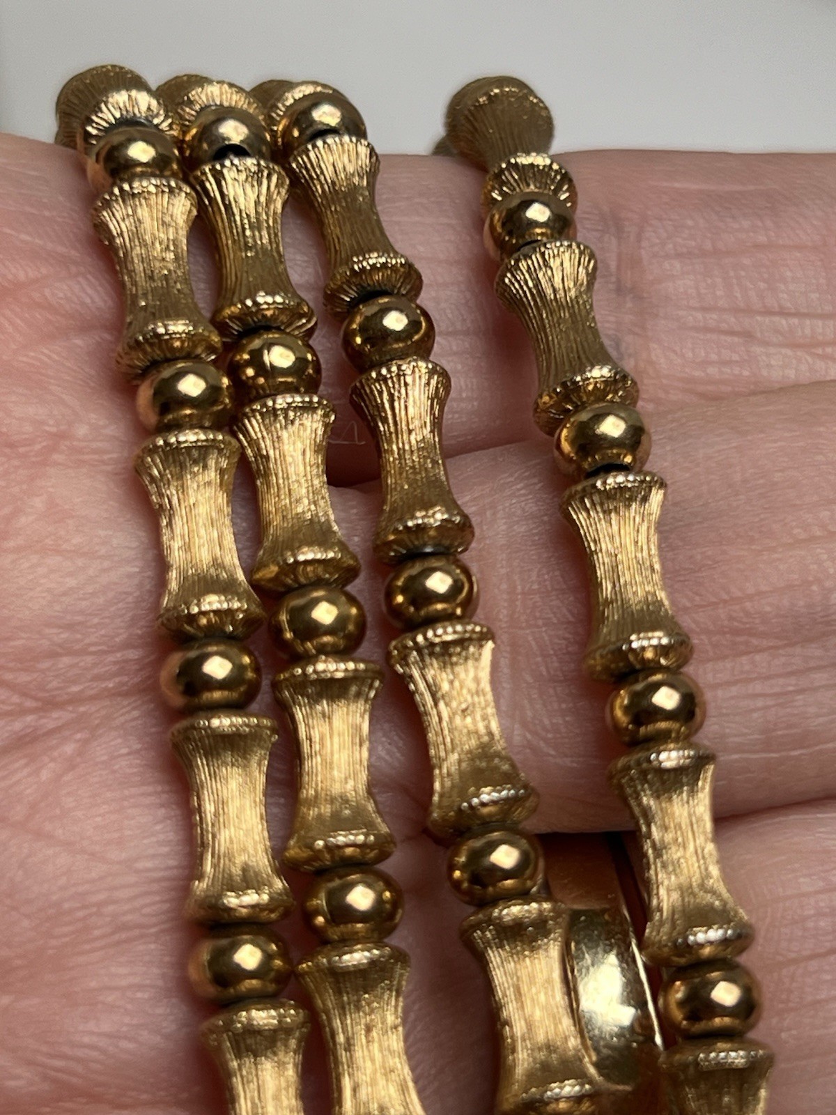 Vintage Monet Bamboo Embossed Gold Tone Necklace EUC 24”