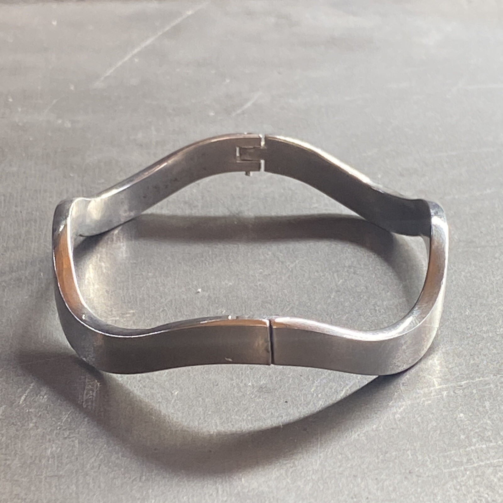 Vintage Mexico Wave Bangle Bracelet 925 Sterling Silver