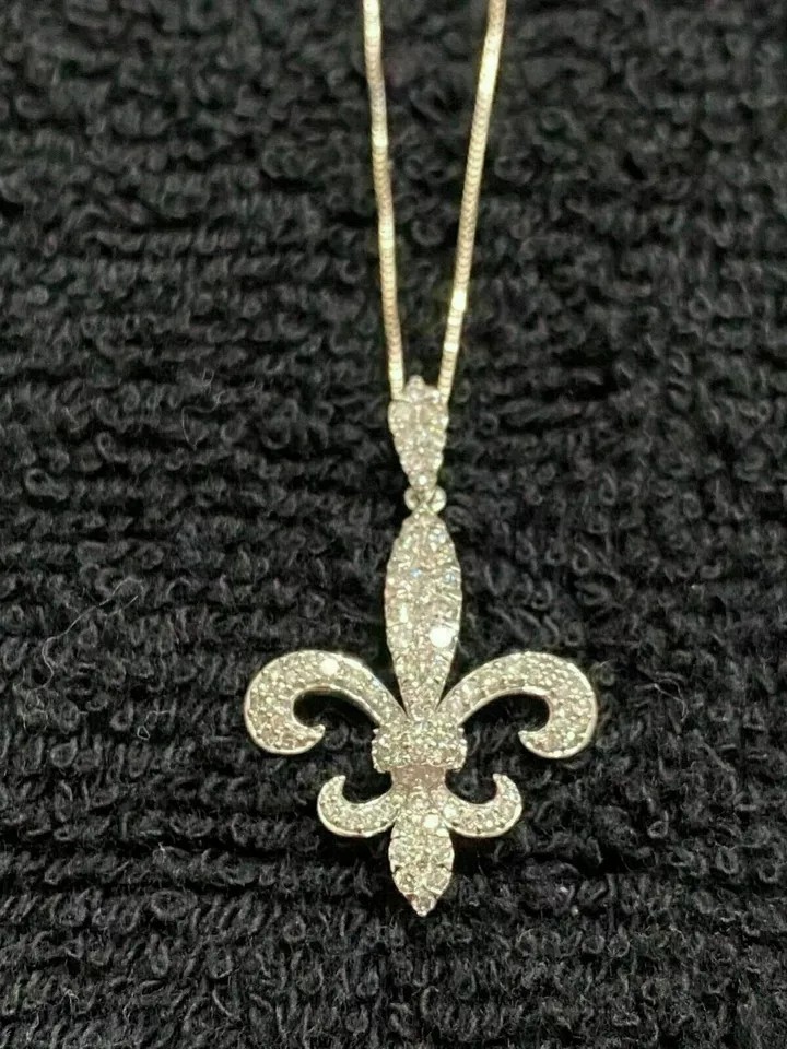 Round Cut Lab Created Diamond Antique Wedding Gift Pendent 14K White Gold Finish