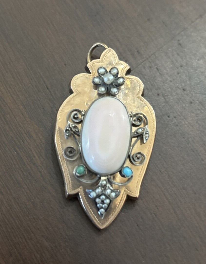 Hobé Brooch/Pendant Vintage Estate Sim Pearls Turquoise