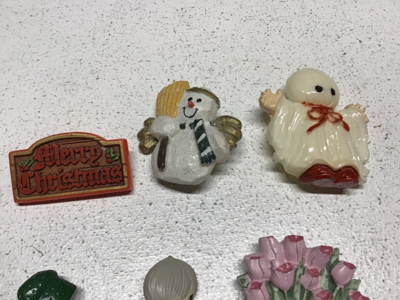 VTG 8 Seasonal Spring Christmas Halloween St Patty Pin Brooch Hallmark Fun World