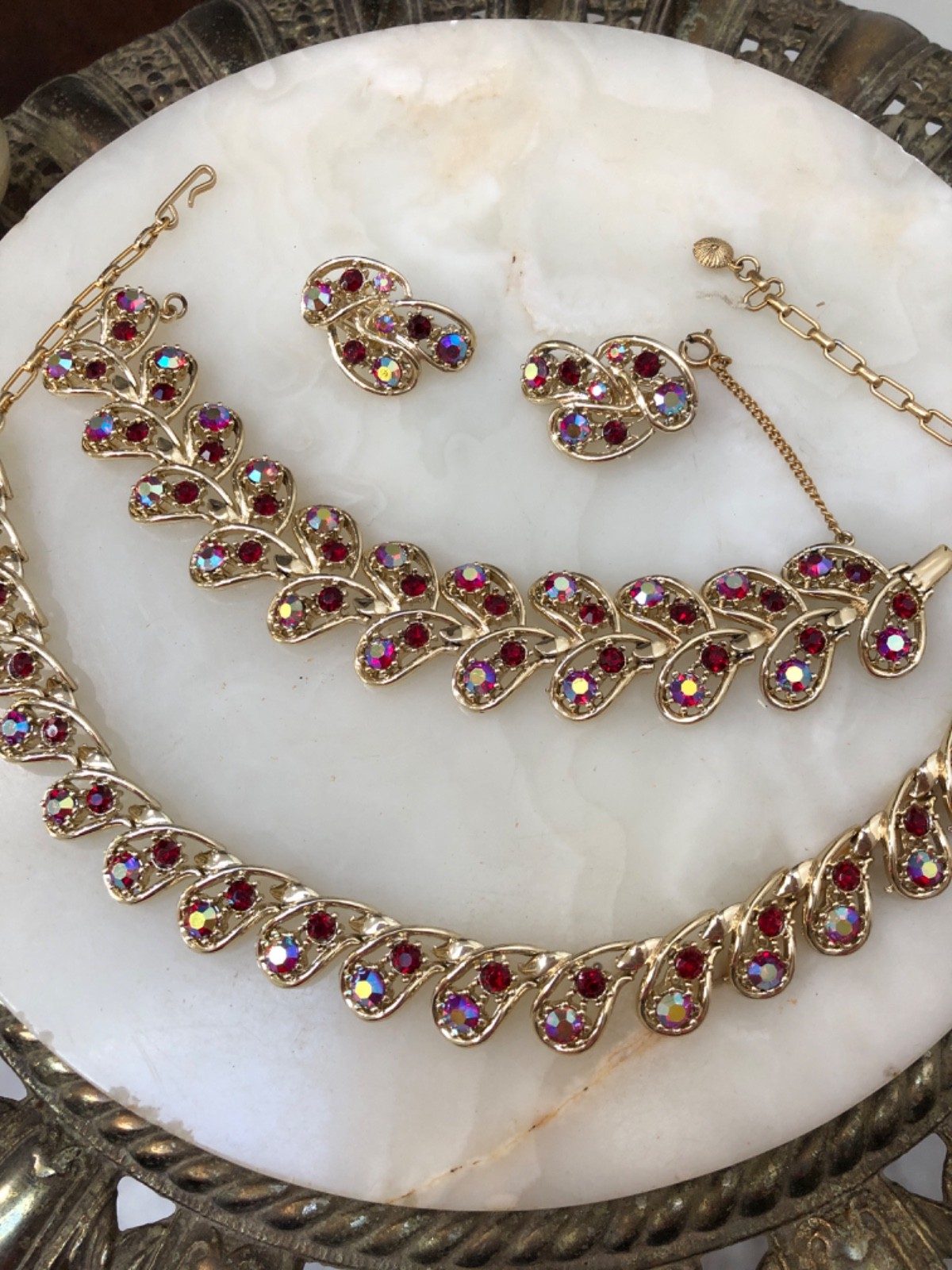 VTG 1950s RED WATERMELON AB Lisner or Coro FULL PARURE * Excnt BUY-NOW