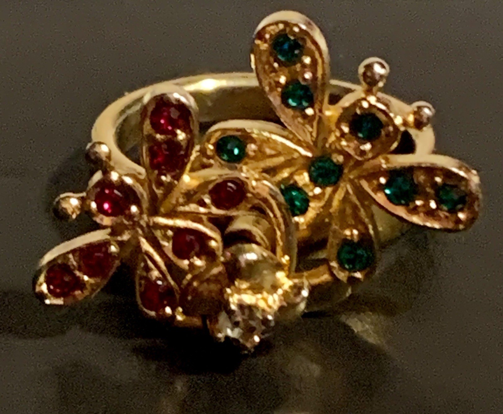 Gold Tone Spinning Butterfly Ring Rhinestone Red Green Gemstones Vintage