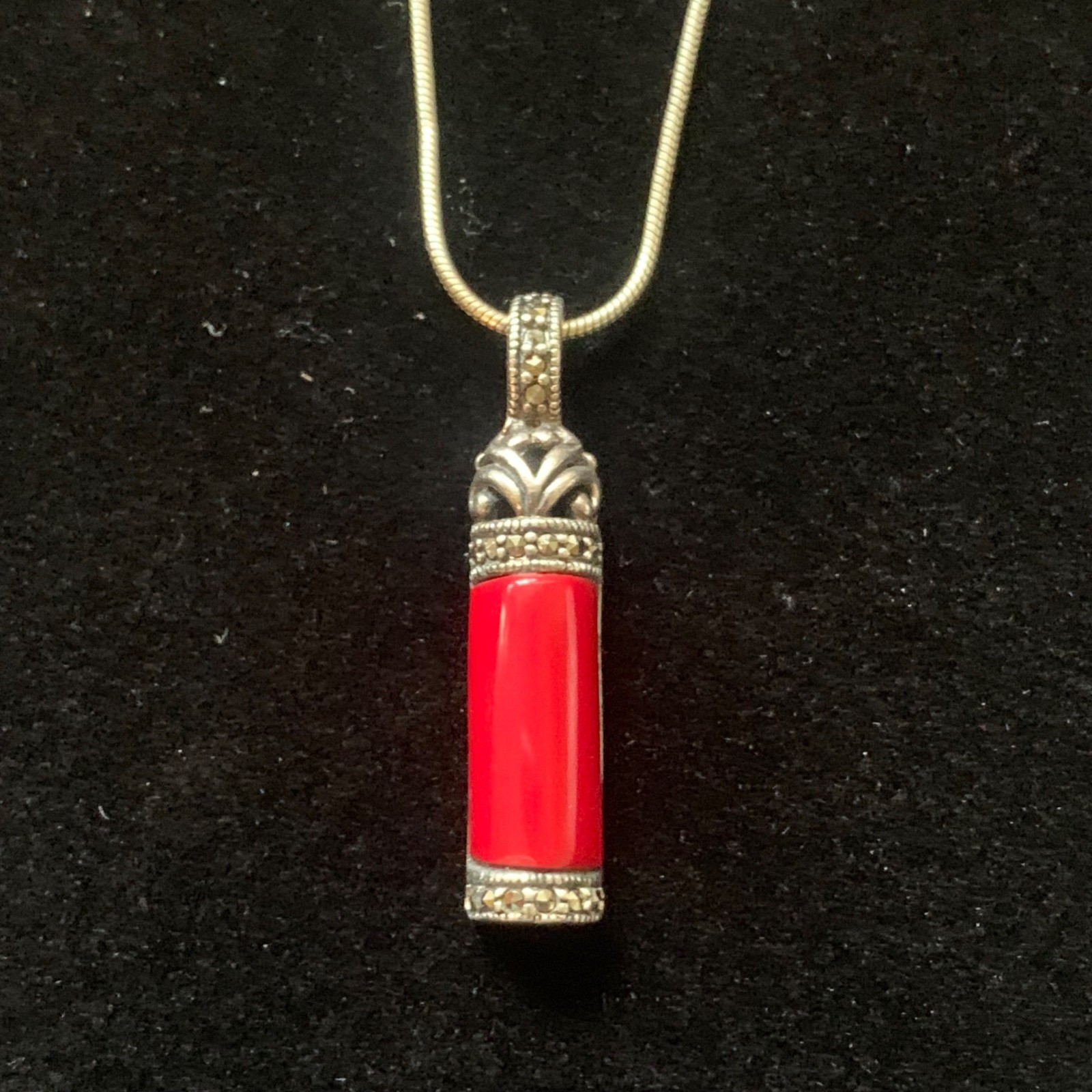 Vintage Red Coral Sterling Silver Pendant Necklace 18″ Chain Marcasite 925 Mod