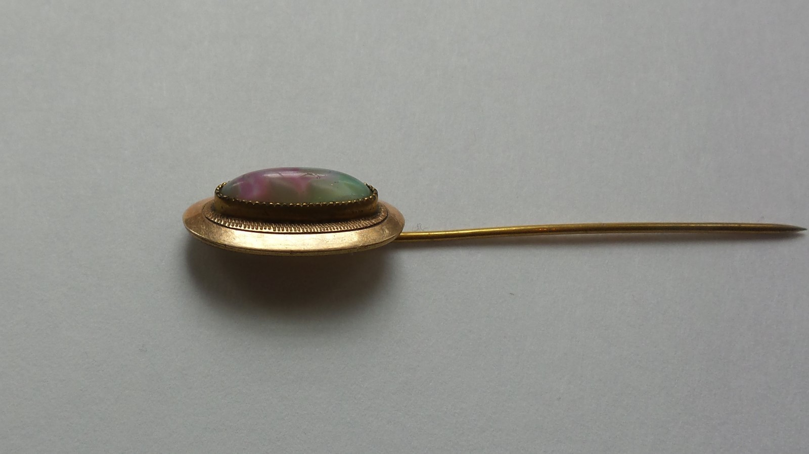 Vintage Estate 9 Karat Yellow Gold Stick Pin