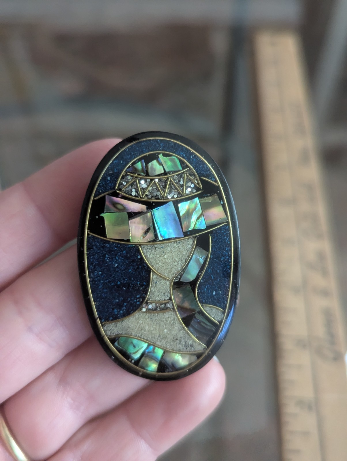 Vintage Mosaic Inlay Brooch Lee Sands Style Lady Hat Oval Abalone Paua Art Deco