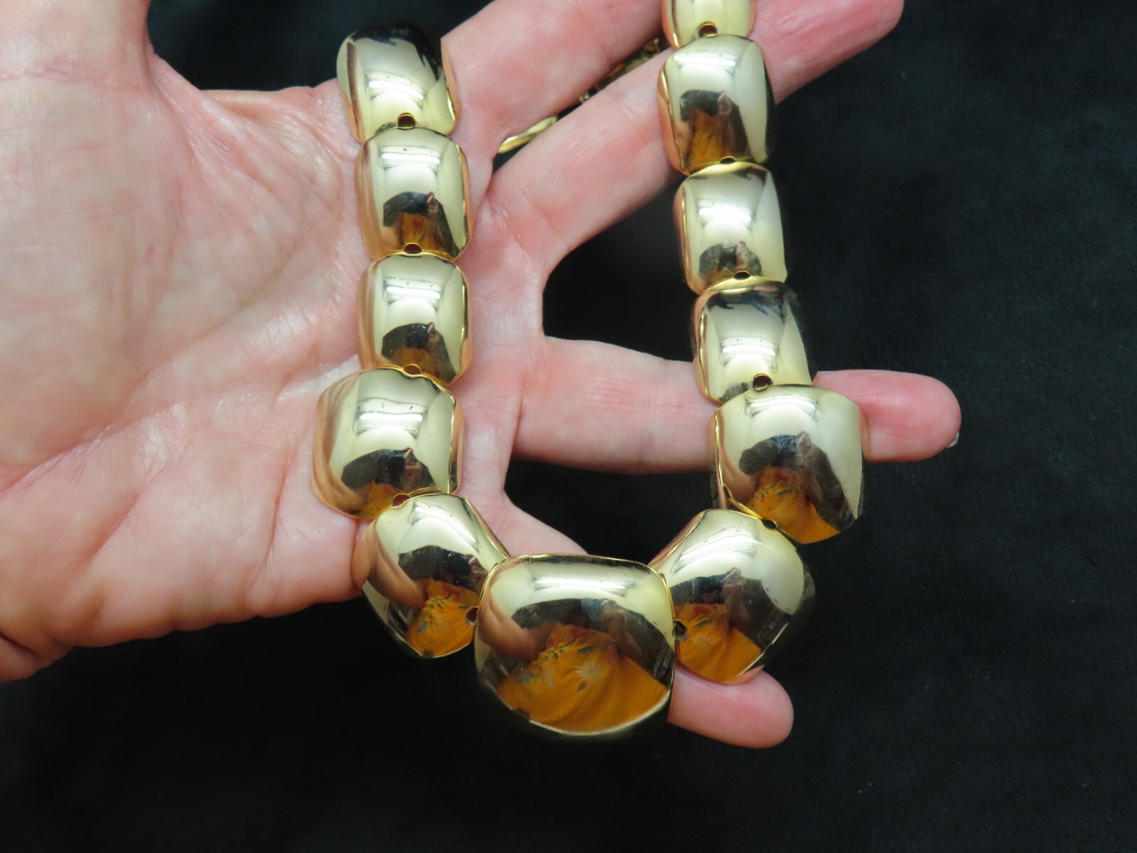 Vintage Gold Tone Shiny Finish Statement Necklace