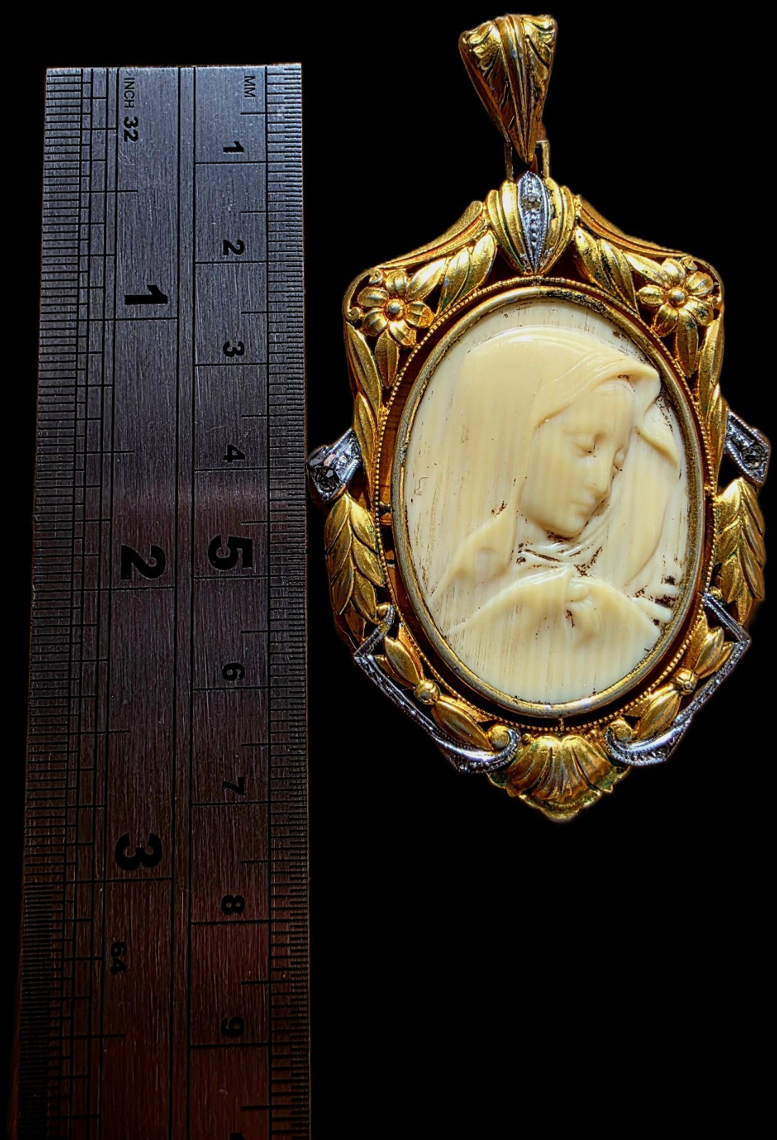 Fine Antique European Art Deco Bronze Gold Virgin Mary Pendant Medal Ca 1900