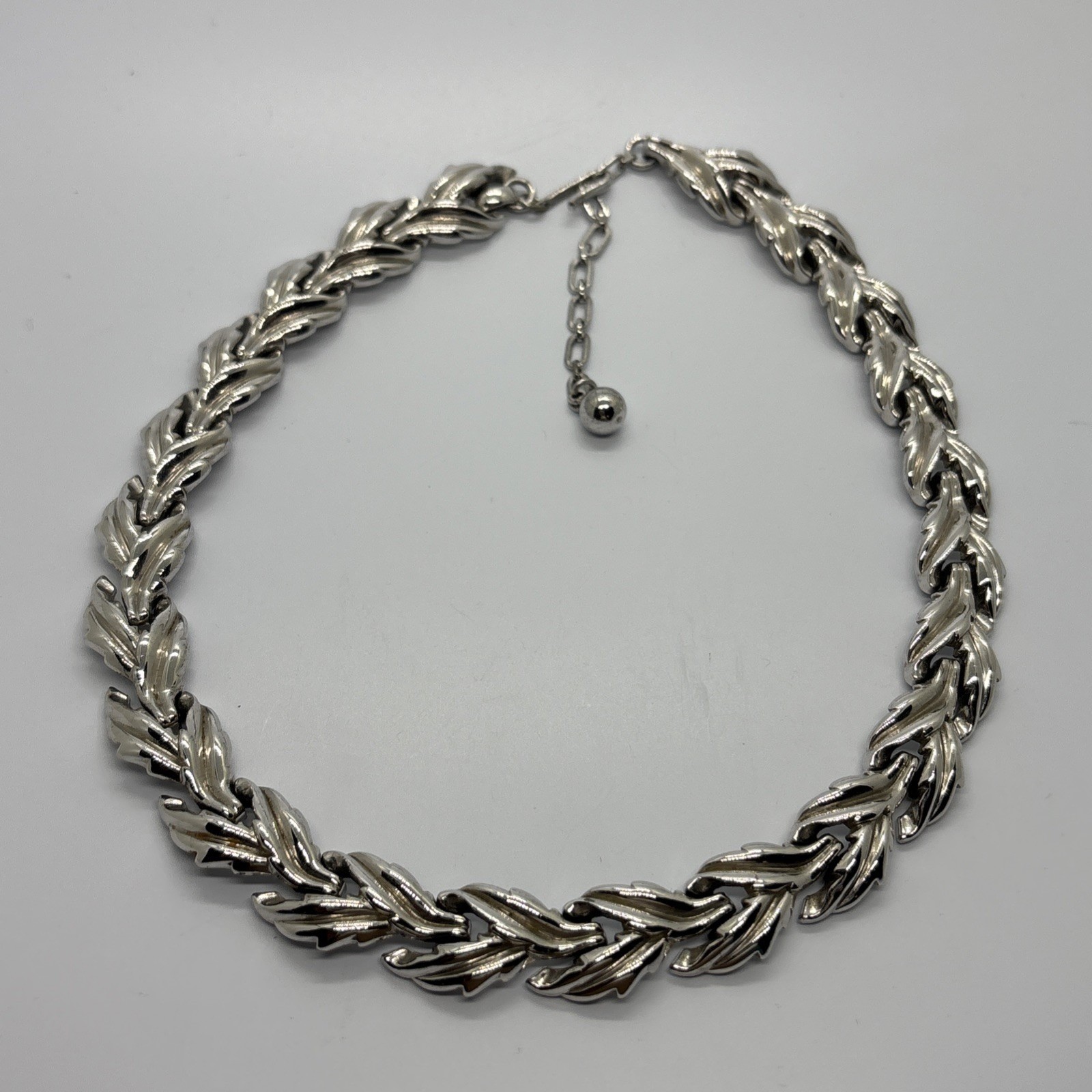 Choker Necklace Silver Tone Trifari Patent Pending Leaf Vintage Mid Century