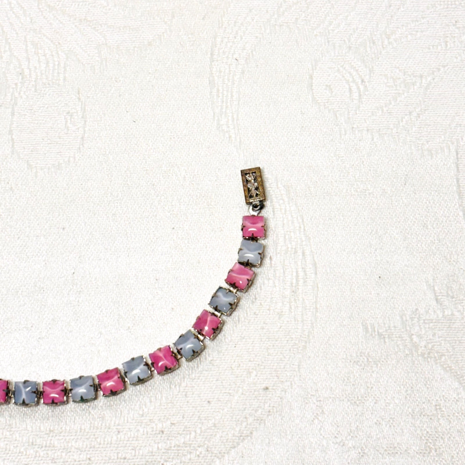 BRACELET pastel blue pink glass faux gem silvertone metal box clasp vintage 7″ c
