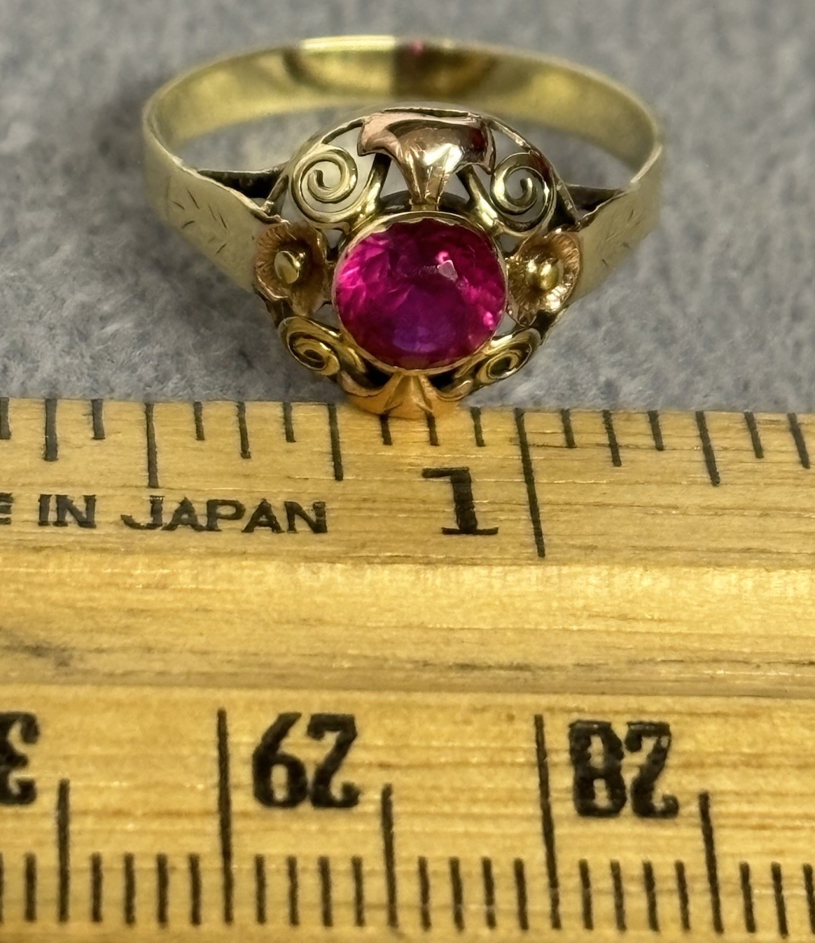 Vintage 14k Gold Ruby Ring Size 7.5 Please See All Pictures & Read Description