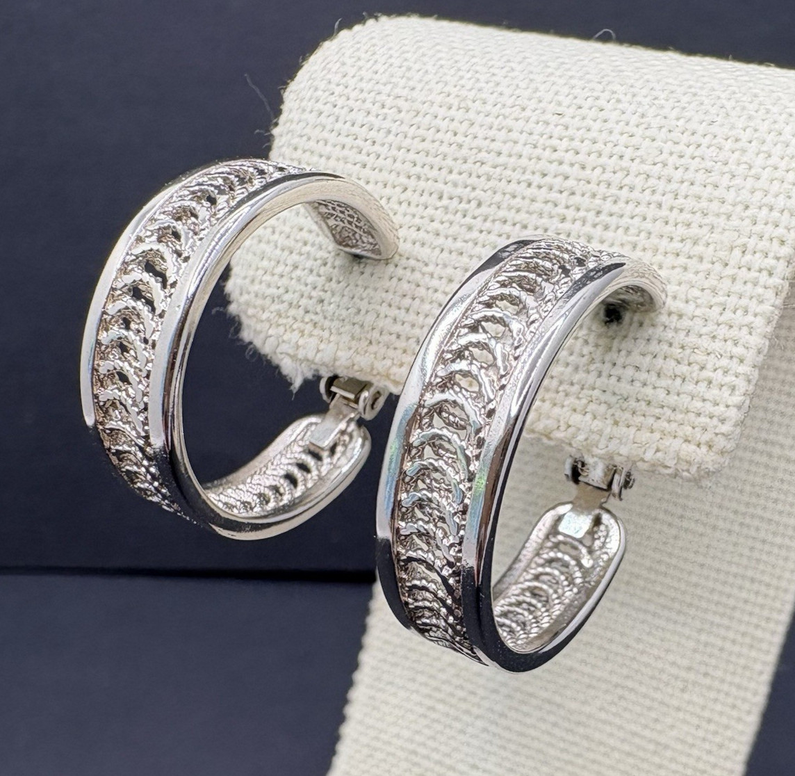 Vintage Napier Hoop Textured Filigree Adjustable Clip On Earrings Classic Glam