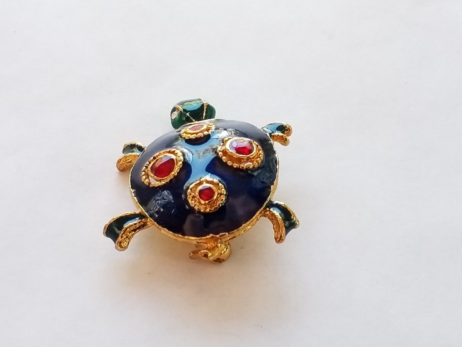 Vintage Turtle Brooch Collectible Cloak Pin Gold Tone Metal Enamel Finish Jewels