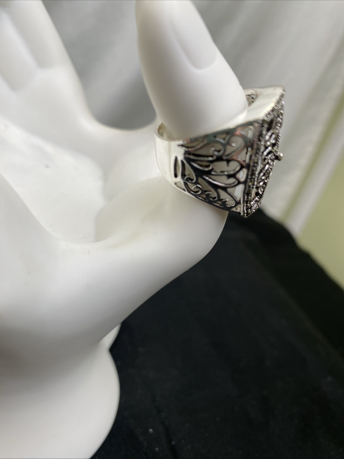 Vintage CW Silver Plated Marcasite Butterfly Flower Ring Size 6