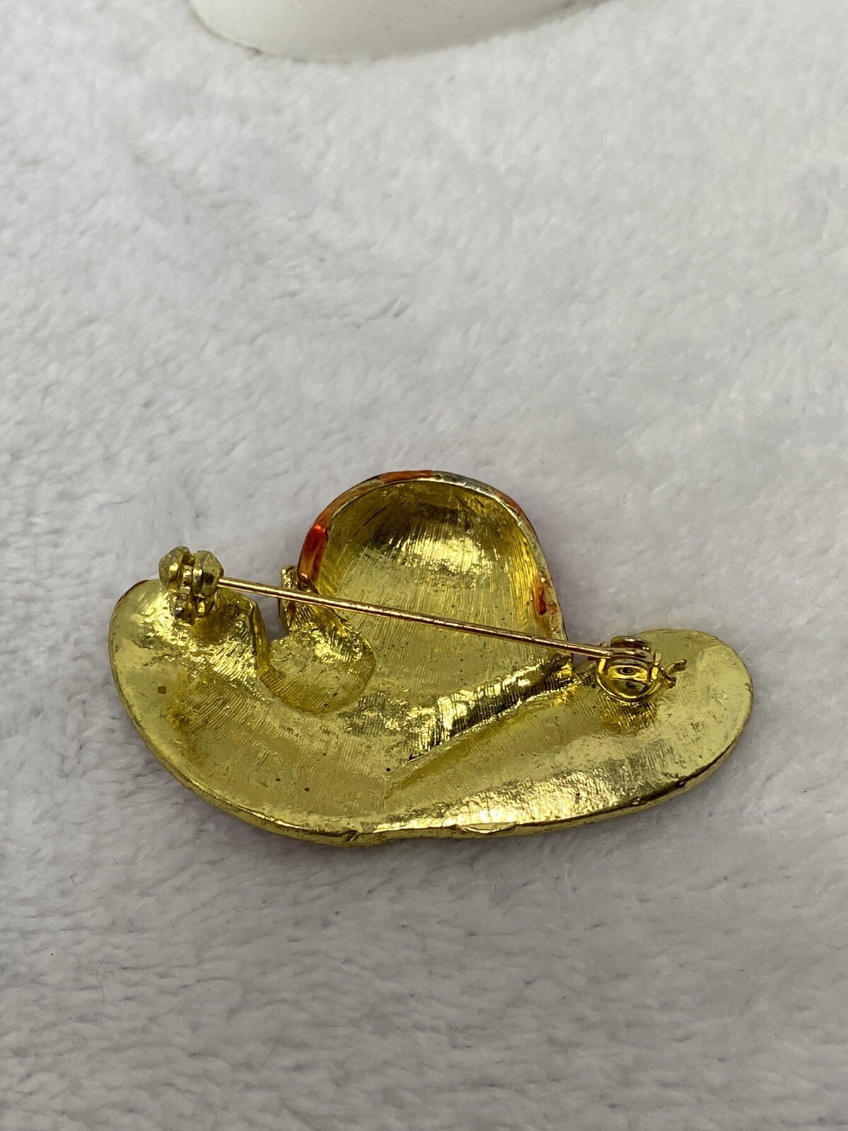 Women’s Red Hat Society Enamel Gold Tone Red Hat Purple Flower VTG Brooch Pin
