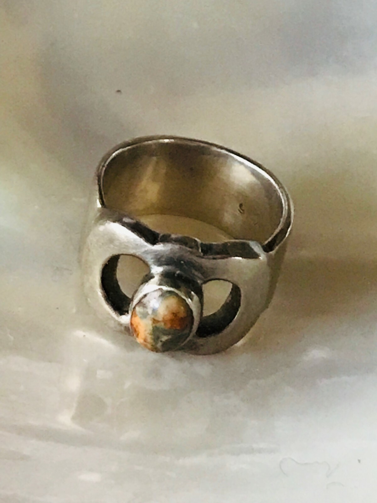Old Pawn 925 Marked Wide Silver Band w Oval Earthtones Stone Ring Currently Size