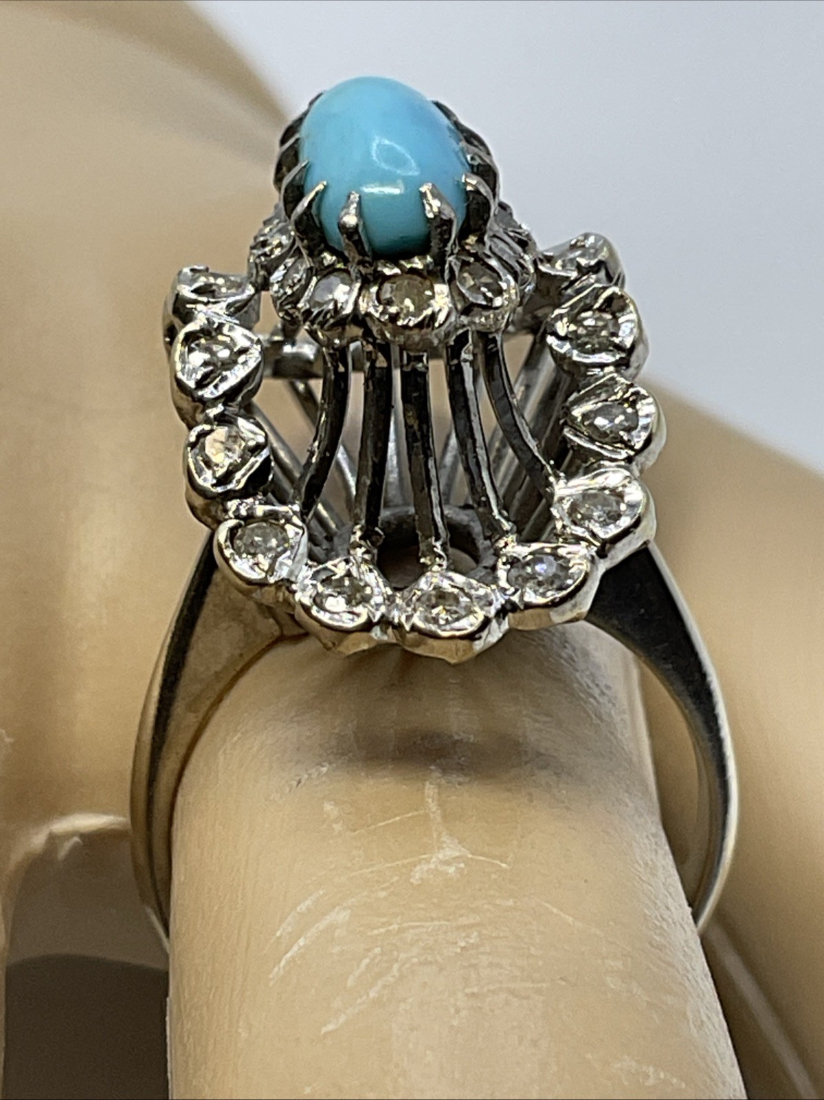 Ladies Ring Solid 18K W.Gold Turquoise & Diamond UNUSUAL DESIGN VINTAGE HANDMADE