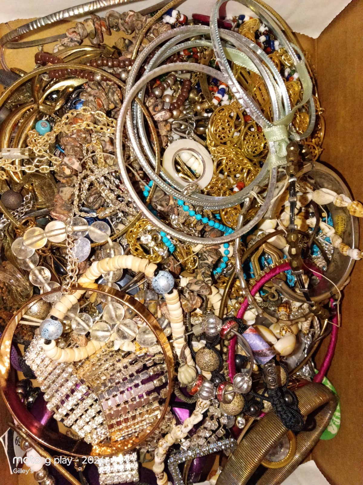 FREE SHIP 1 Lb POUND Jewelry Craft Lot Mystery Mix Vintage Y2k Modern Scoop