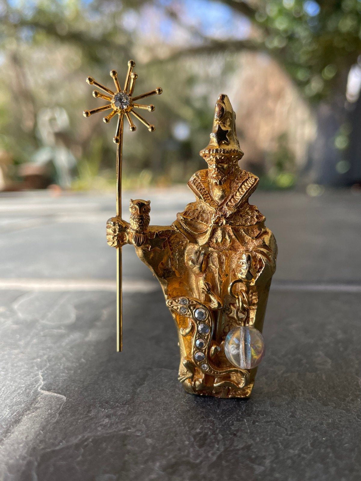 KIRKS FOLLY Vintage Whimsical Wizard Brooch With Dangling Glass SIGNED Vtg