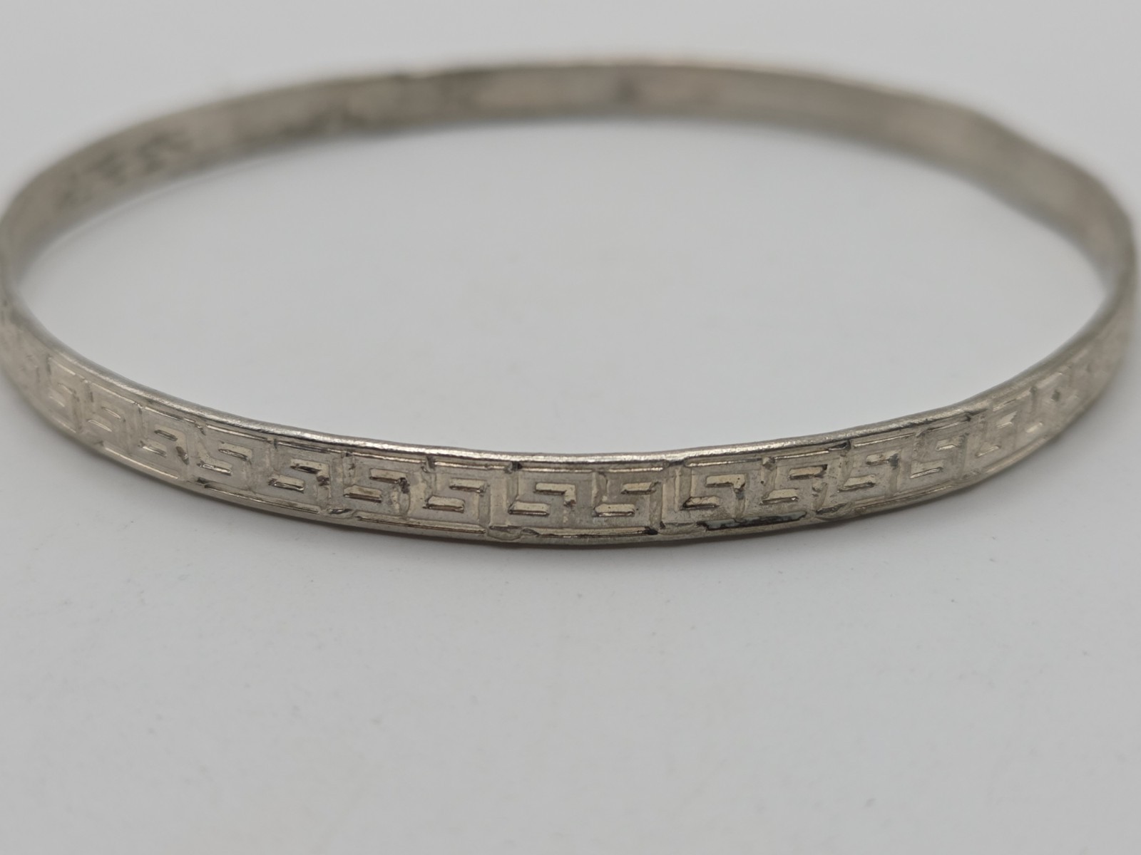 Vintage Silver Toned Mexico Bangle Bracelet Size 7.25