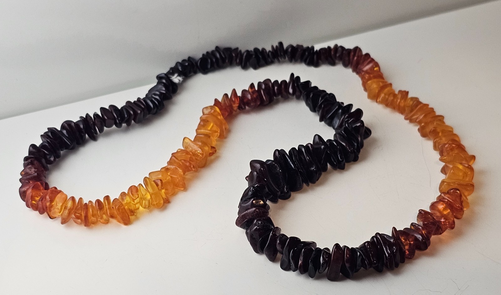 Vintage Genuine Baltic Honey Gold Brown Blk Amber Chip Necklace 28 Inch 3 Color