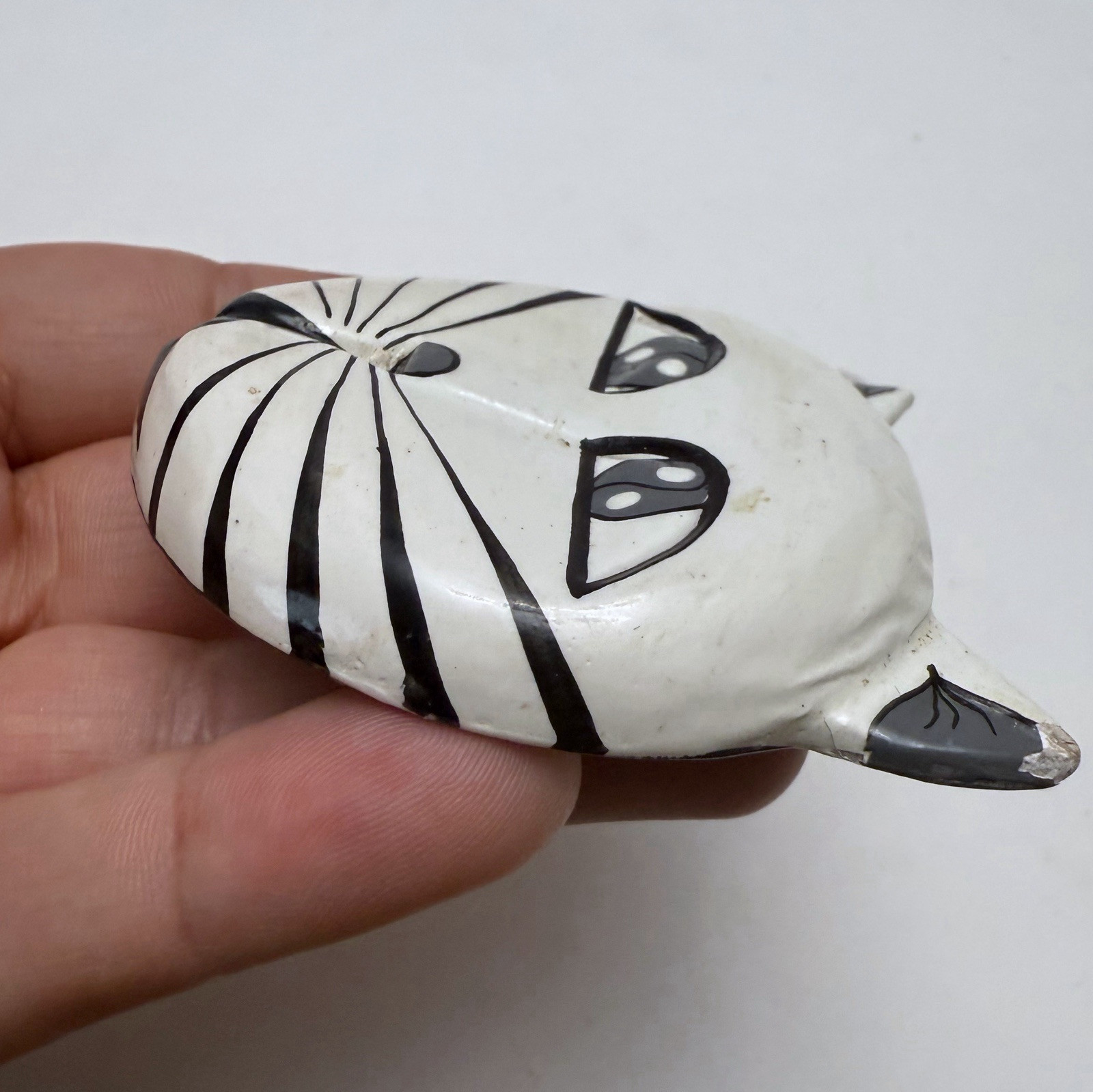 Vintage Wooden White Black Kitten Cat Brooch Pin