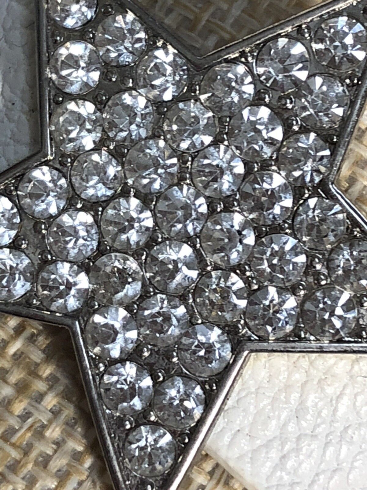 Rhinestone *White Leather Bracelets Silvertone Snap Clasp