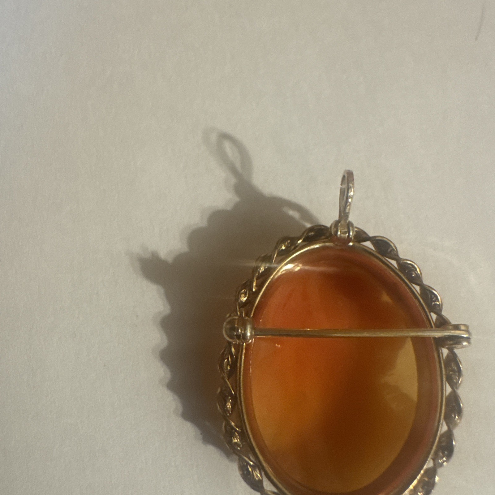 Von Dell Cameo 1/20 12 K Gold Plated Pendant Brooch Vintage 1 1/4 X 1 Inches