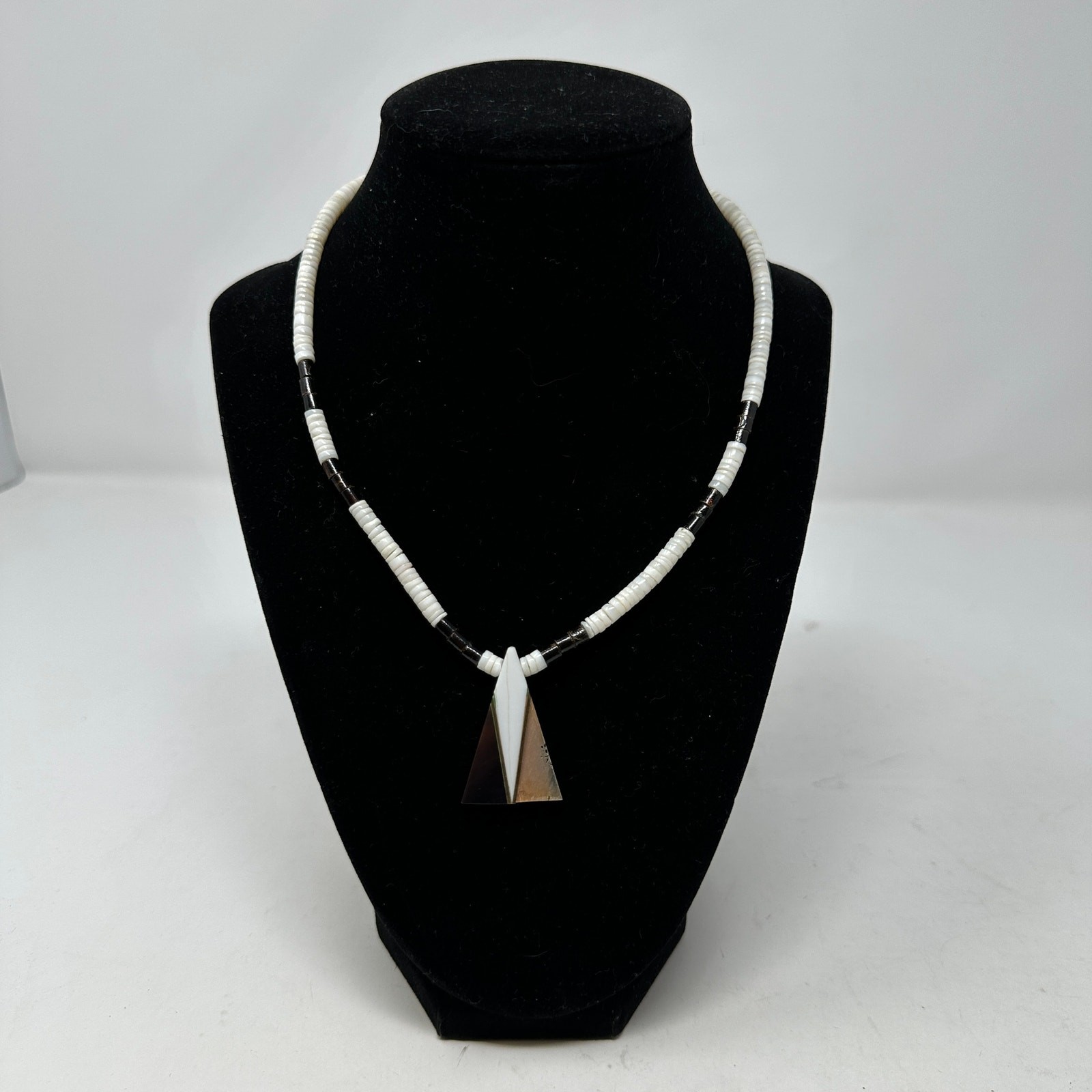VTG Heishi Beaded Necklace With Triangular Stone Inlay Pendant Black White Brown