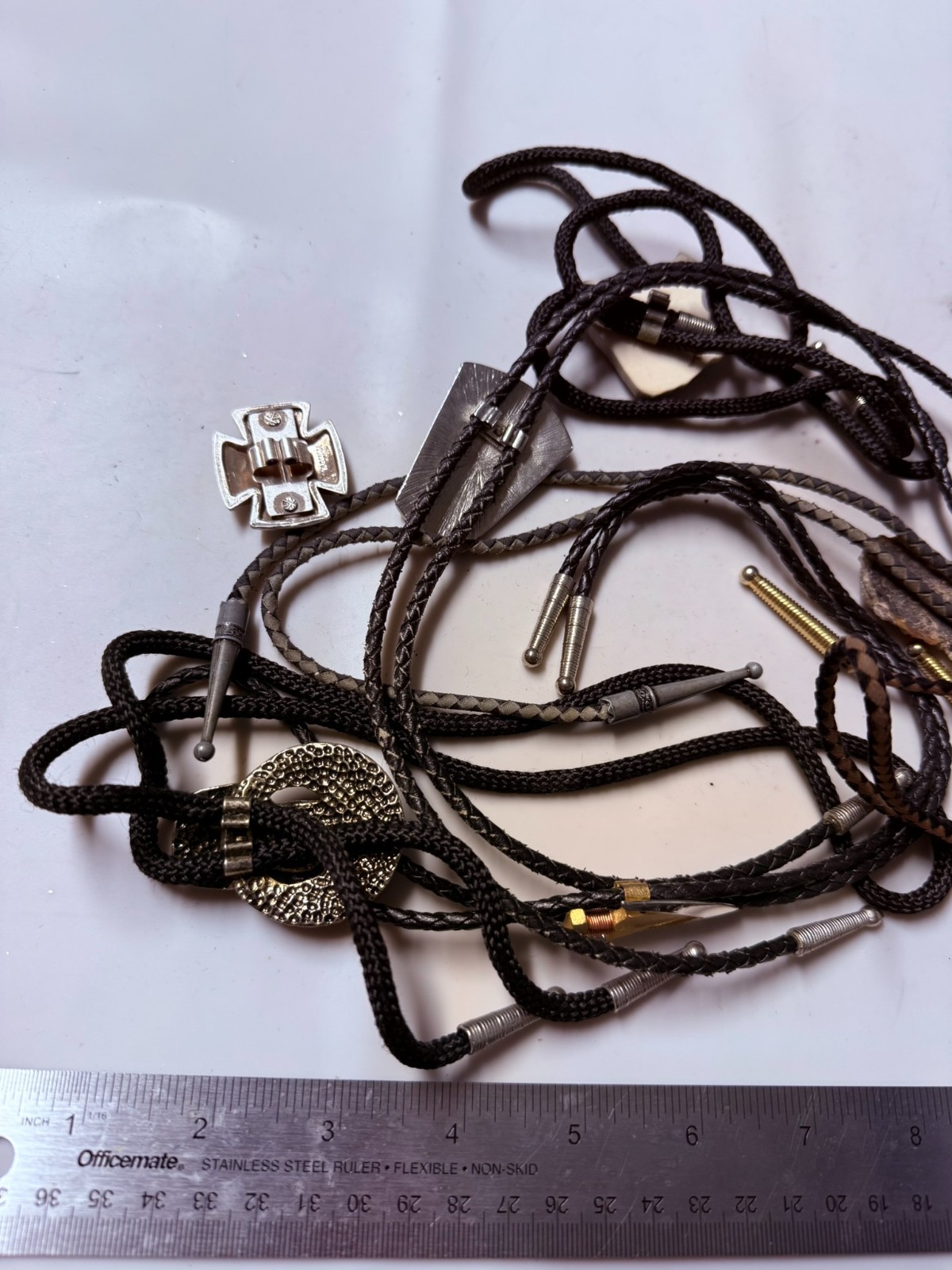 Collection Lot Amazing Variety Vintage and Modern Bolo Slides Bolo Ties – Y10