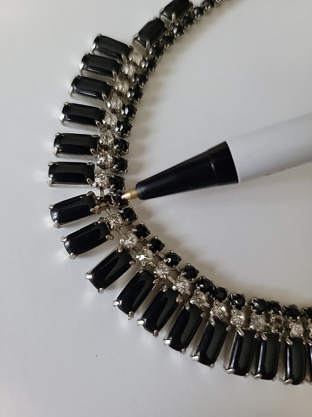 Vintage Juliana Style Black Clear Rhinestone Collar Necklace 13-15″L Read