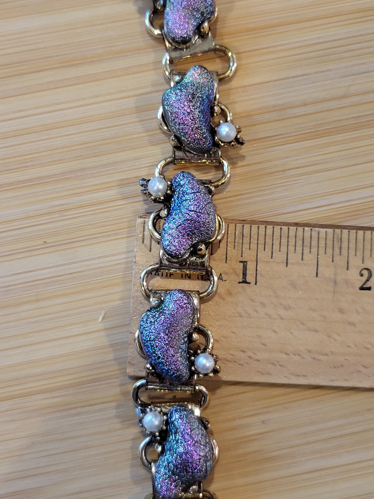 Vtg Purple Peacock Iridescent Color Faux Lava Pearl Panel Gold Tone 7″ Bracelet