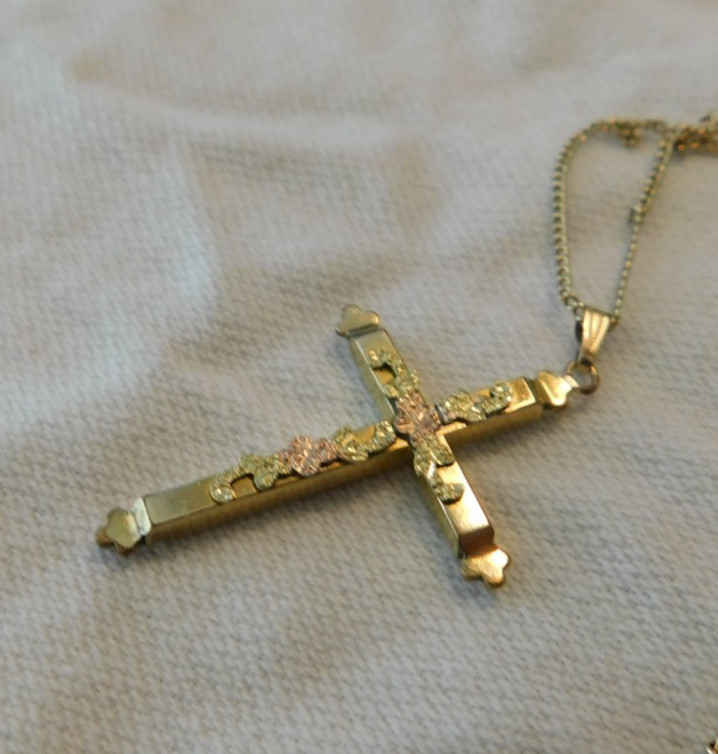Antique 12K Gold Filled Cross Pendant Necklace
