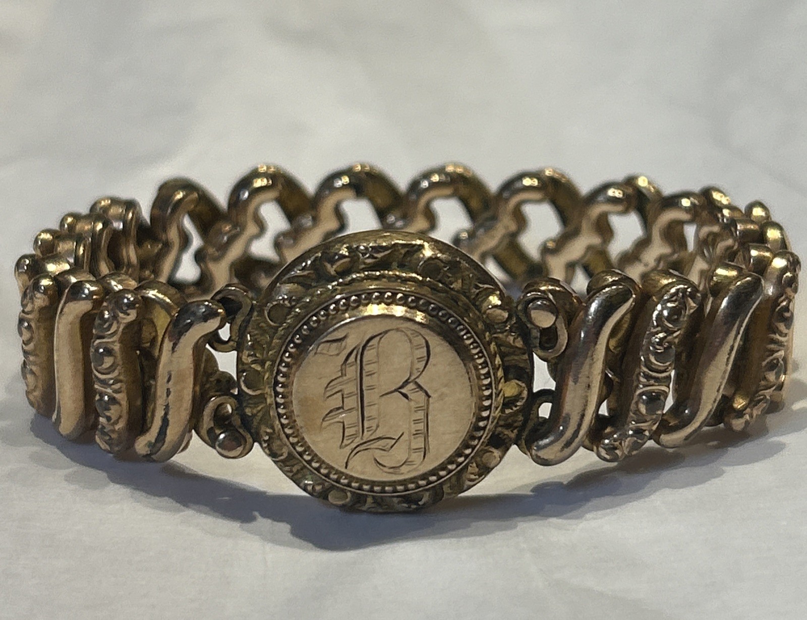 Vintage Gold Filled Engraved Initial Sweetheart Bracelet Letter “B”.
