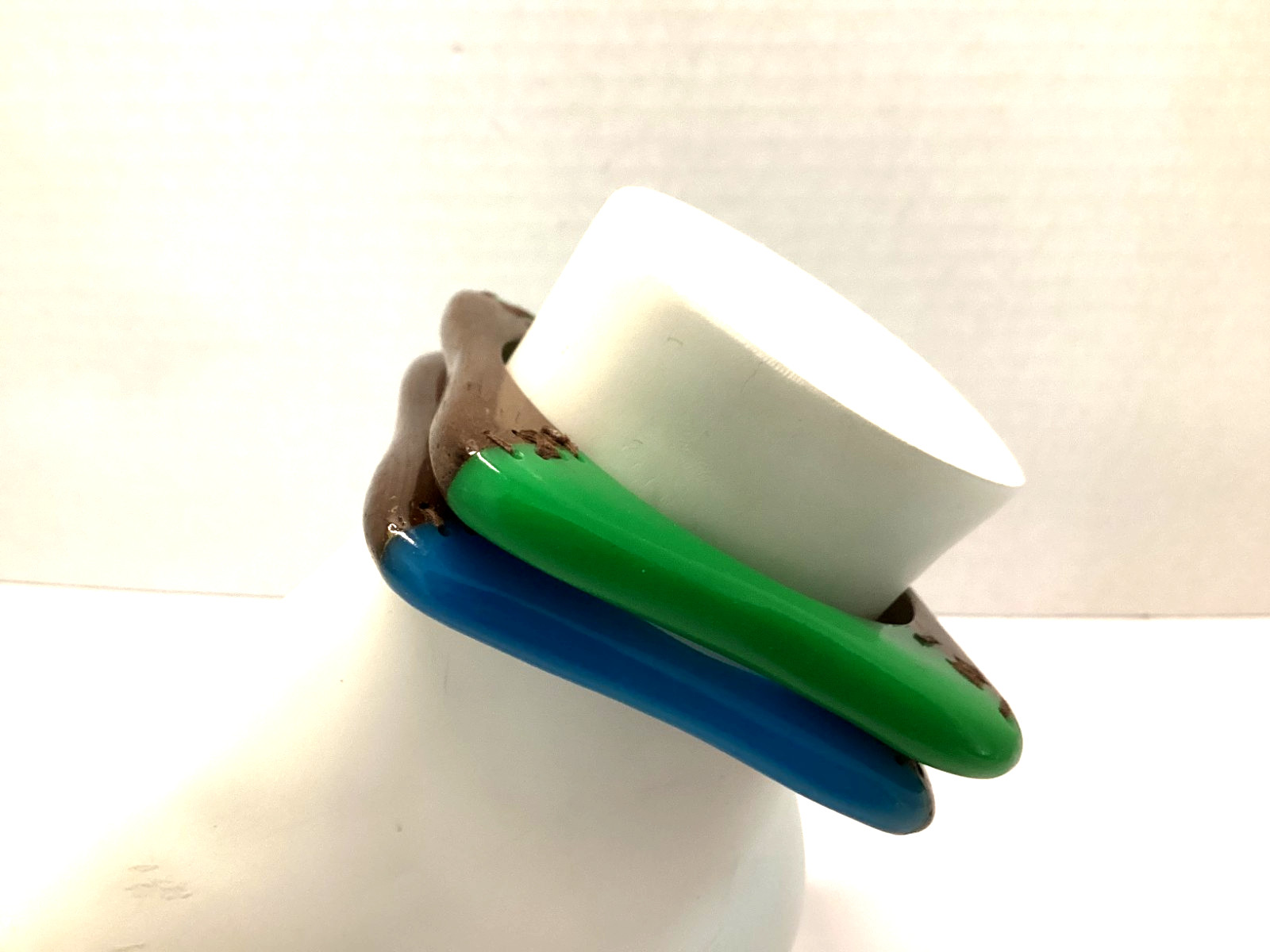 Vintage Lucite and Wood Chunky Bangle Bracelet Lot of 2 Unsigned